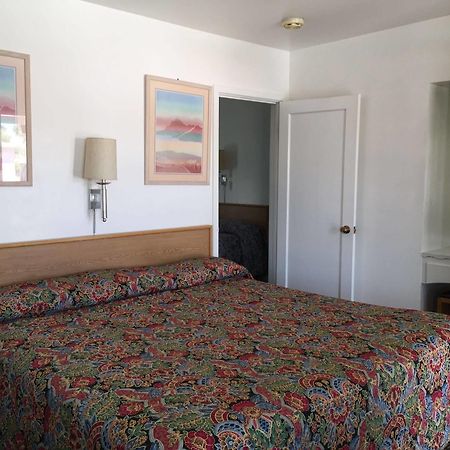Centre Motel Elko Eksteriør billede