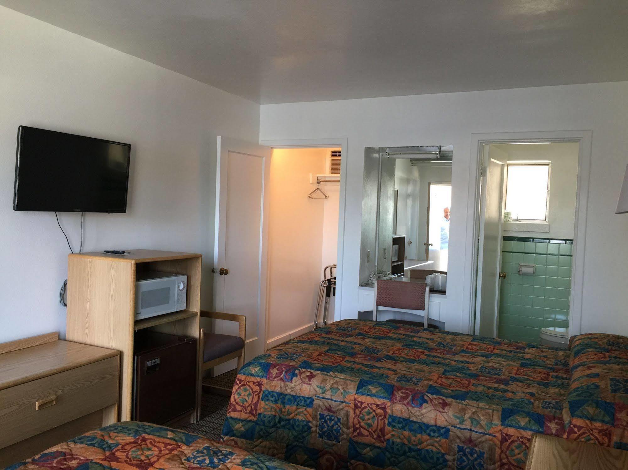 Centre Motel Elko Eksteriør billede